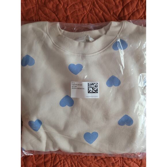 H&M Brushed-inside sweatshirt size 6-8 - Picture 2 of 2